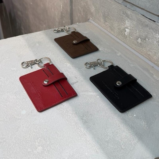 RANDOM MÀU card holder / ví treo có móc treo (QUÀ TẶNG RIÊNG ĐƠN >900)